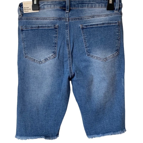MADDEN GIRL Destroyed Long Cut-Off Jeans Shorts Size 29 / 8 NEW - Picture 2 of 8